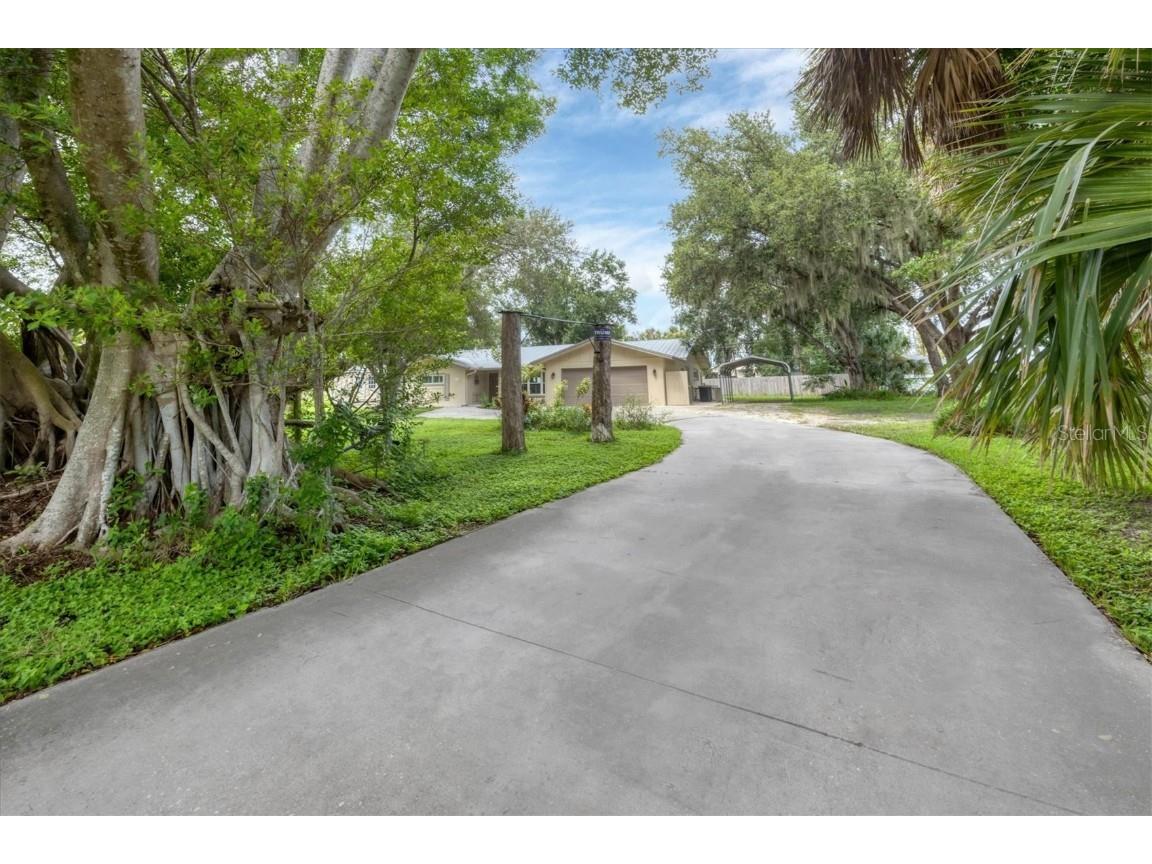 336 Timbruce Lane NW Port Charlotte FL 33952 N6140454 image3