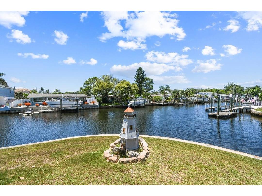 336 Westwinds Circle Palm Harbor FL 34683 TB8401057 image6