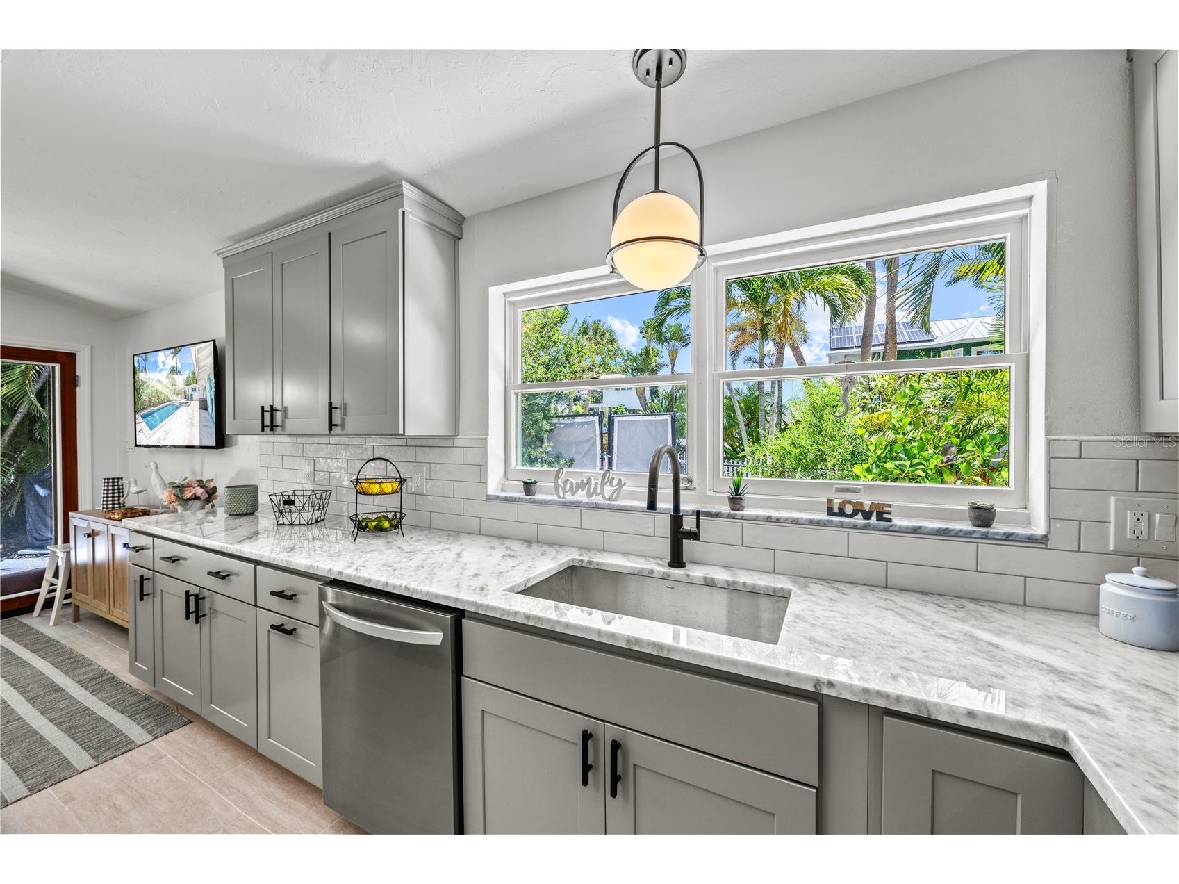 3360 Higel Avenue Sarasota FL 34242 A4682008 image7