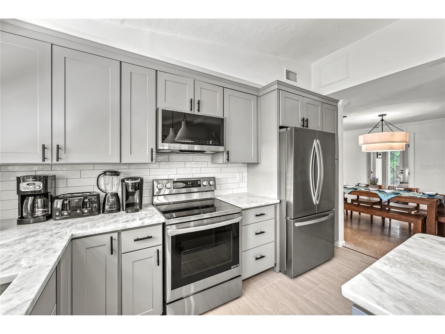 3360 Higel Avenue Sarasota FL 34242 A4682008 image8