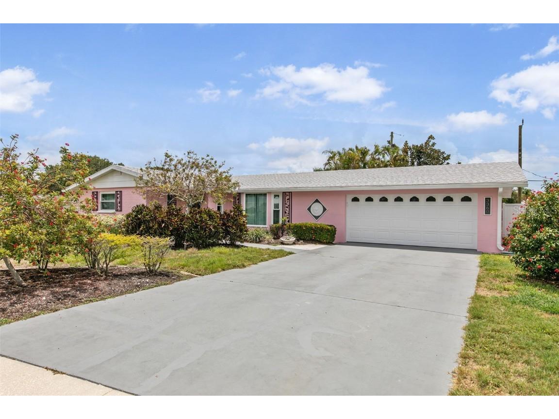 3360 Kenmore Drive Sarasota FL 34231 A4571990 image1