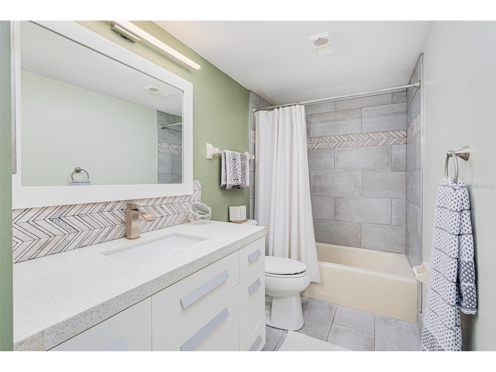 3360 Ocean Shore Boulevard #5060 Ormond Beach FL 32176 V4948821 image14