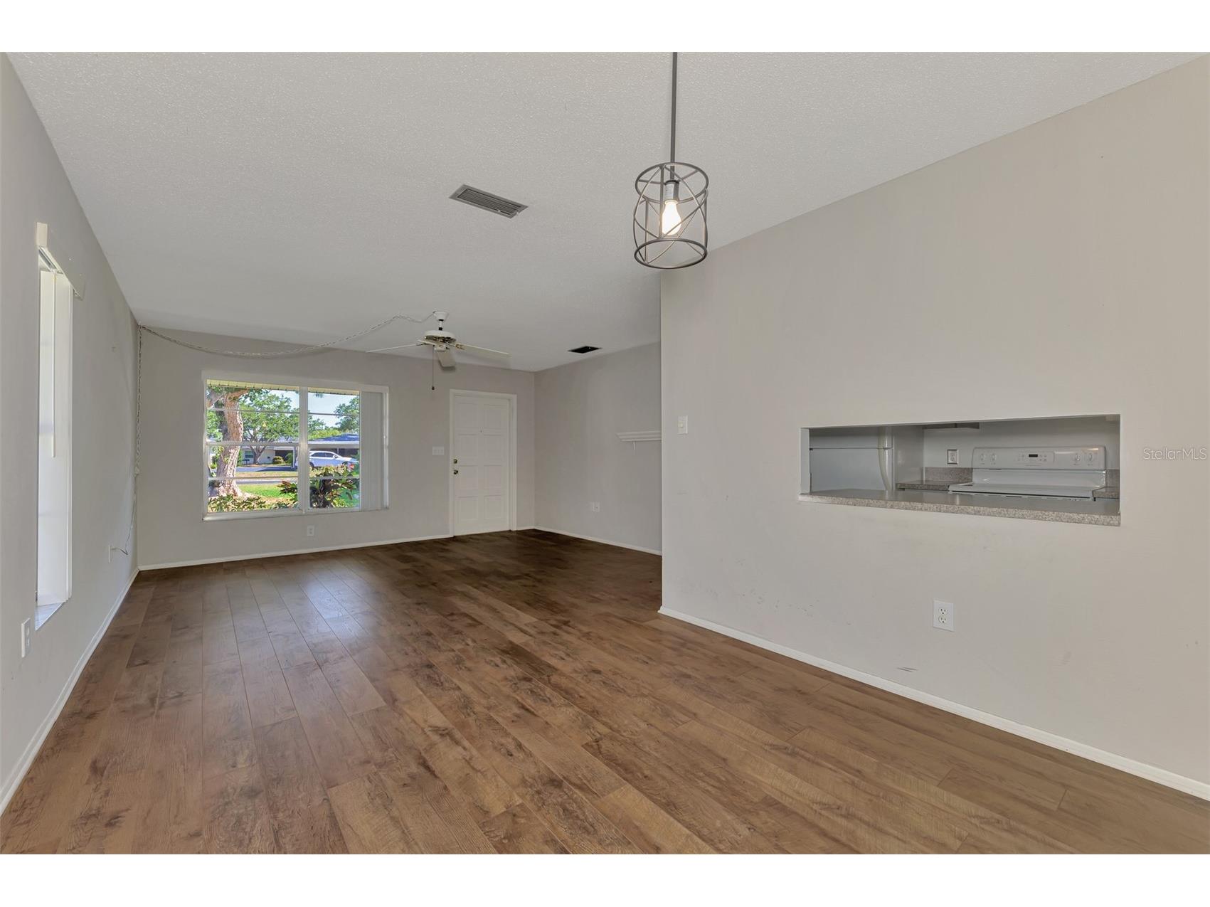3360 Ramblewood Drive S #8 Sarasota FL 34237 A4693442 image12