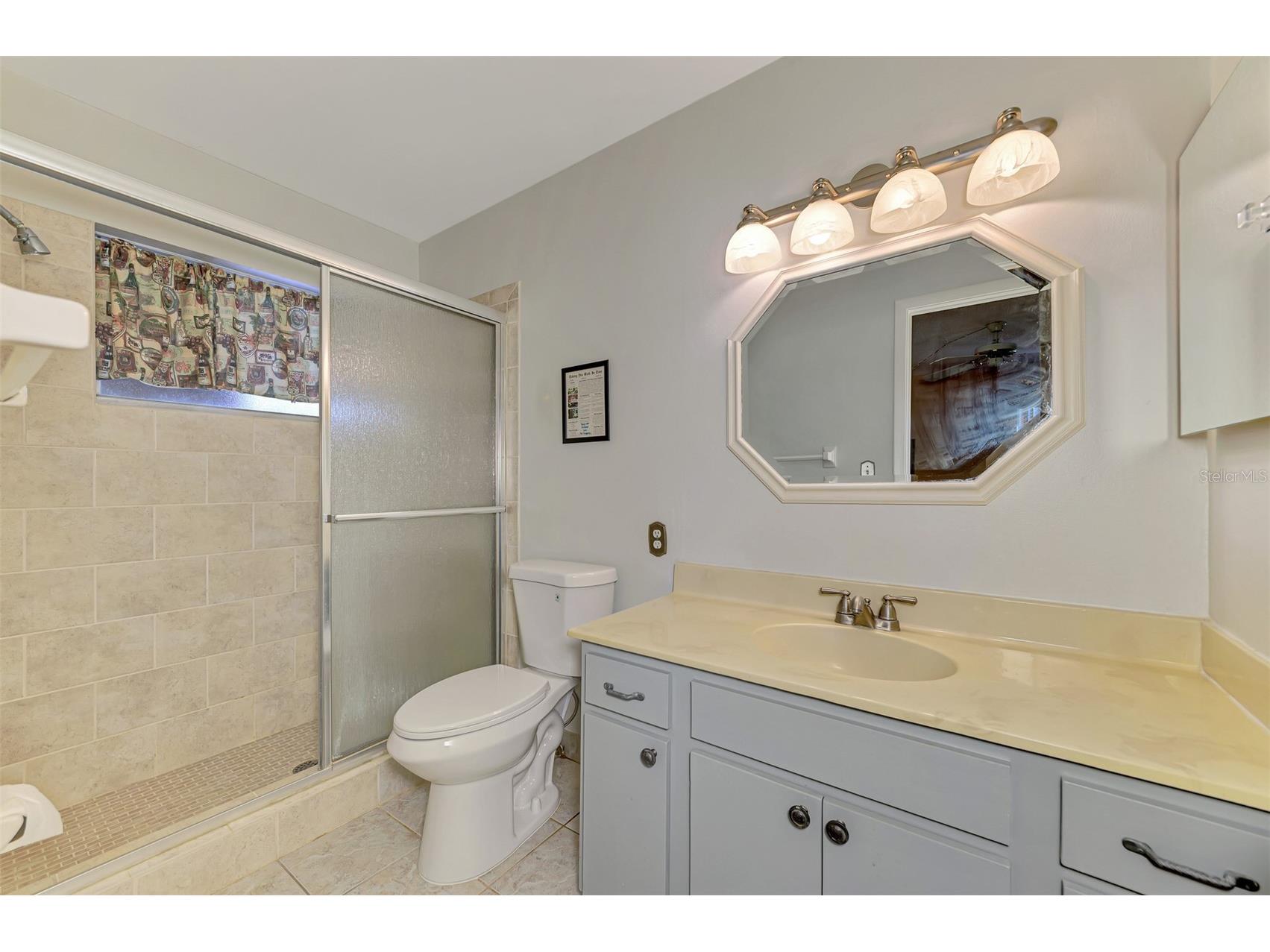 3360 Ramblewood Drive S #8 Sarasota FL 34237 A4693442 image22