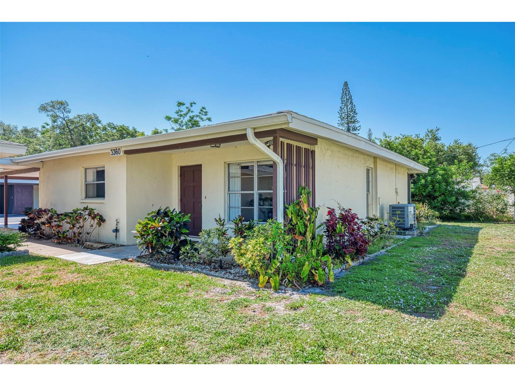 3360 Ramblewood Drive S #8 Sarasota FL 34237 A4693442 image3