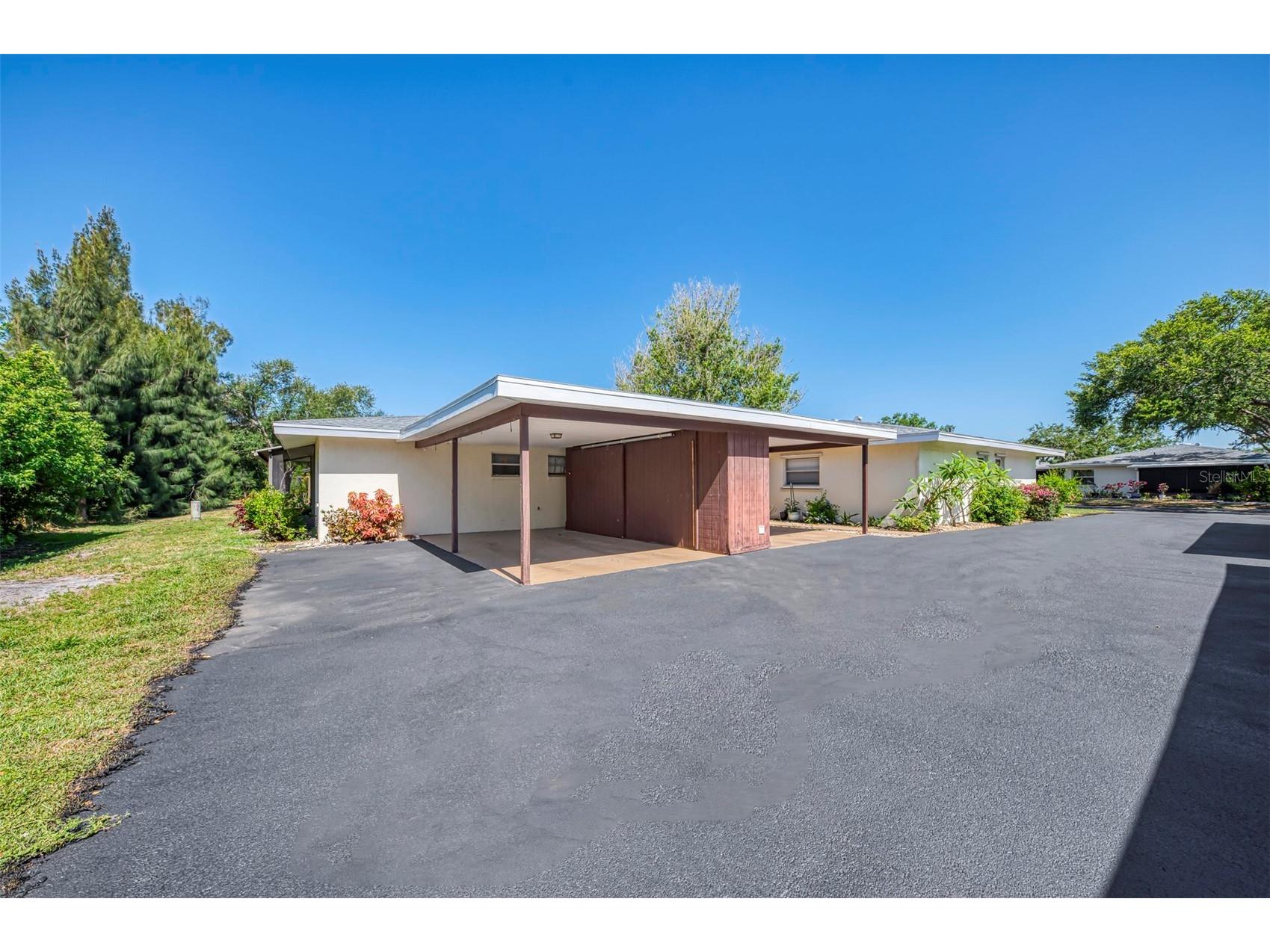 3360 Ramblewood Drive S #8 Sarasota FL 34237 A4693442 image34