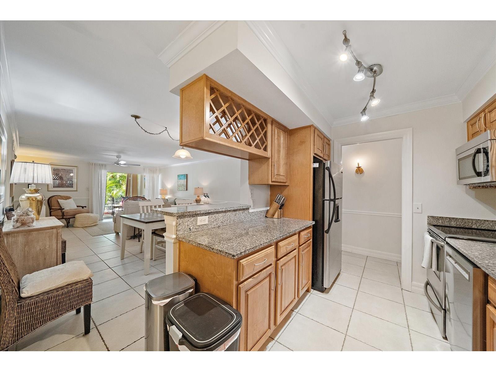 3360 S Osprey Avenue #104B Sarasota FL 34239 A4688292 image10