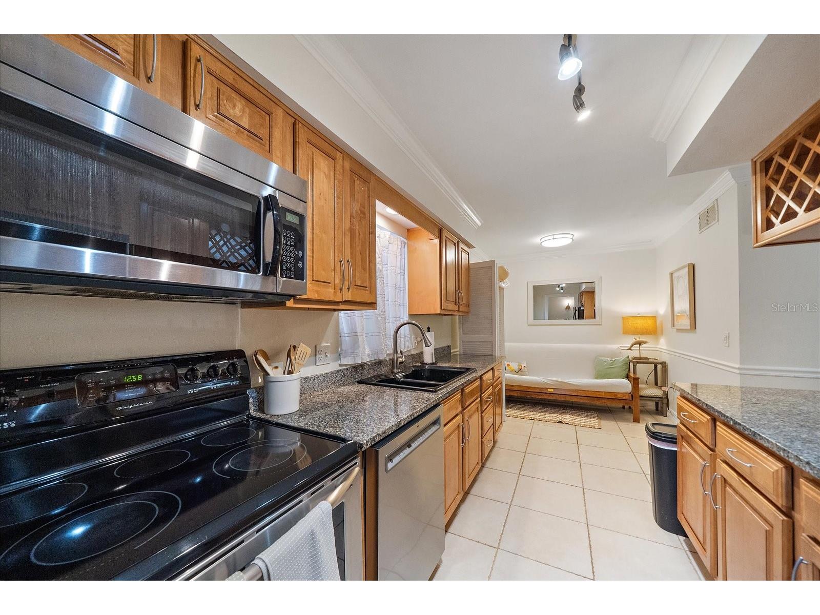 3360 S Osprey Avenue #104B Sarasota FL 34239 A4688292 image11