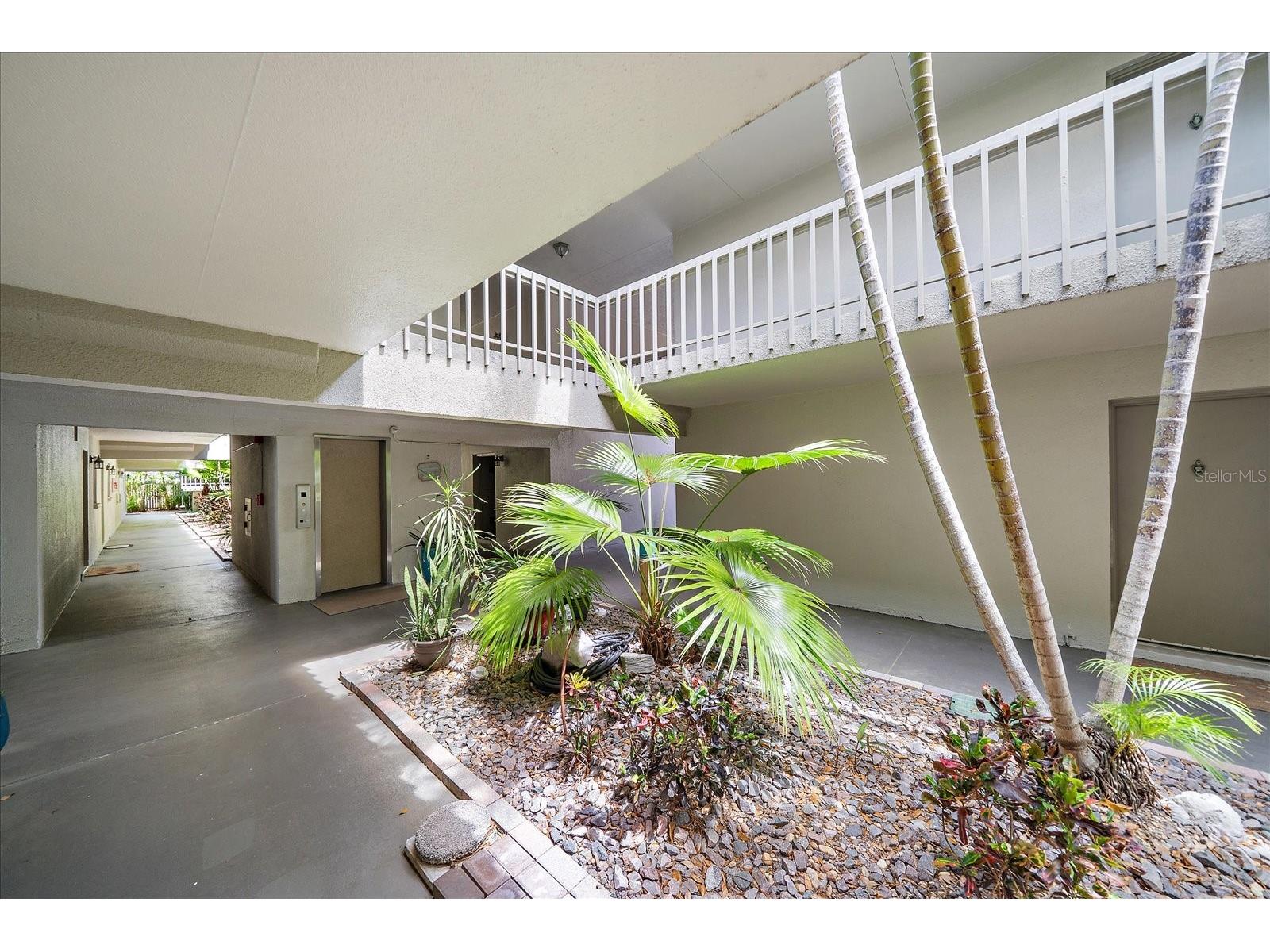 3360 S Osprey Avenue #104B Sarasota FL 34239 A4688292 image2