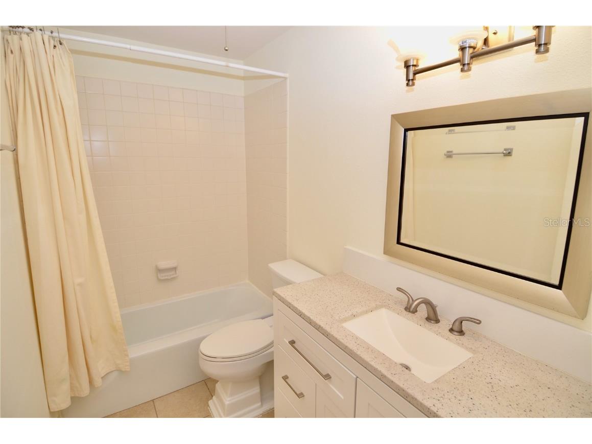 3360 S Osprey Avenue #201B Sarasota FL 34239 A4671792 image8