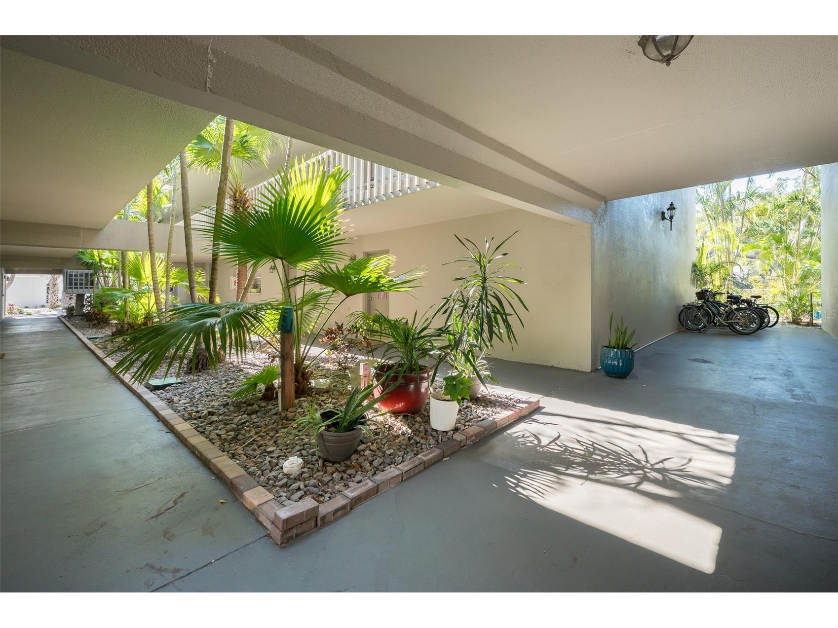 3360 S Osprey Avenue #205B Sarasota FL 34239 A4682900 image25