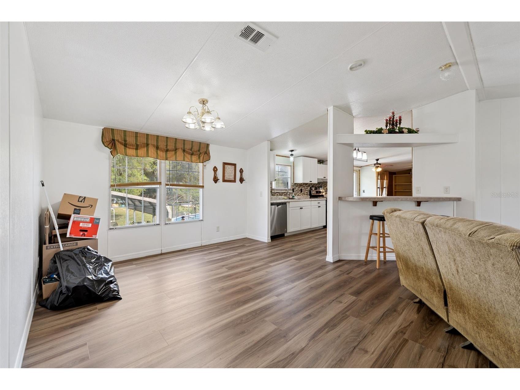 33601 Tammy Lane Wesley Chapel FL 33543 O6395625 image5