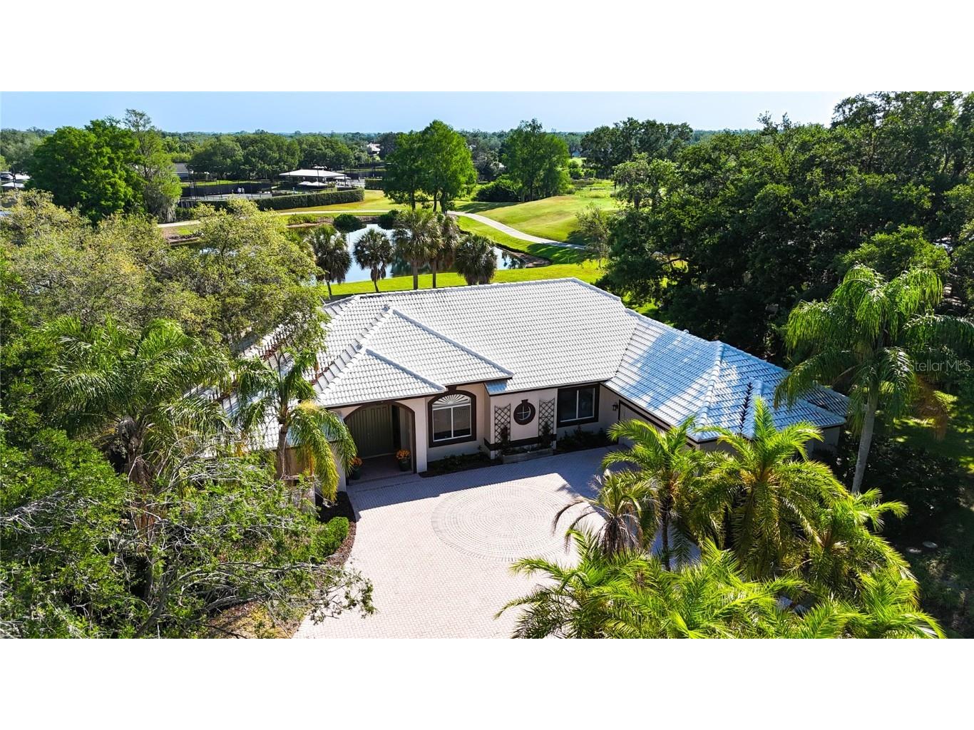 3362 Charles Macdonald Drive Sarasota FL 34240 A4652360 image1