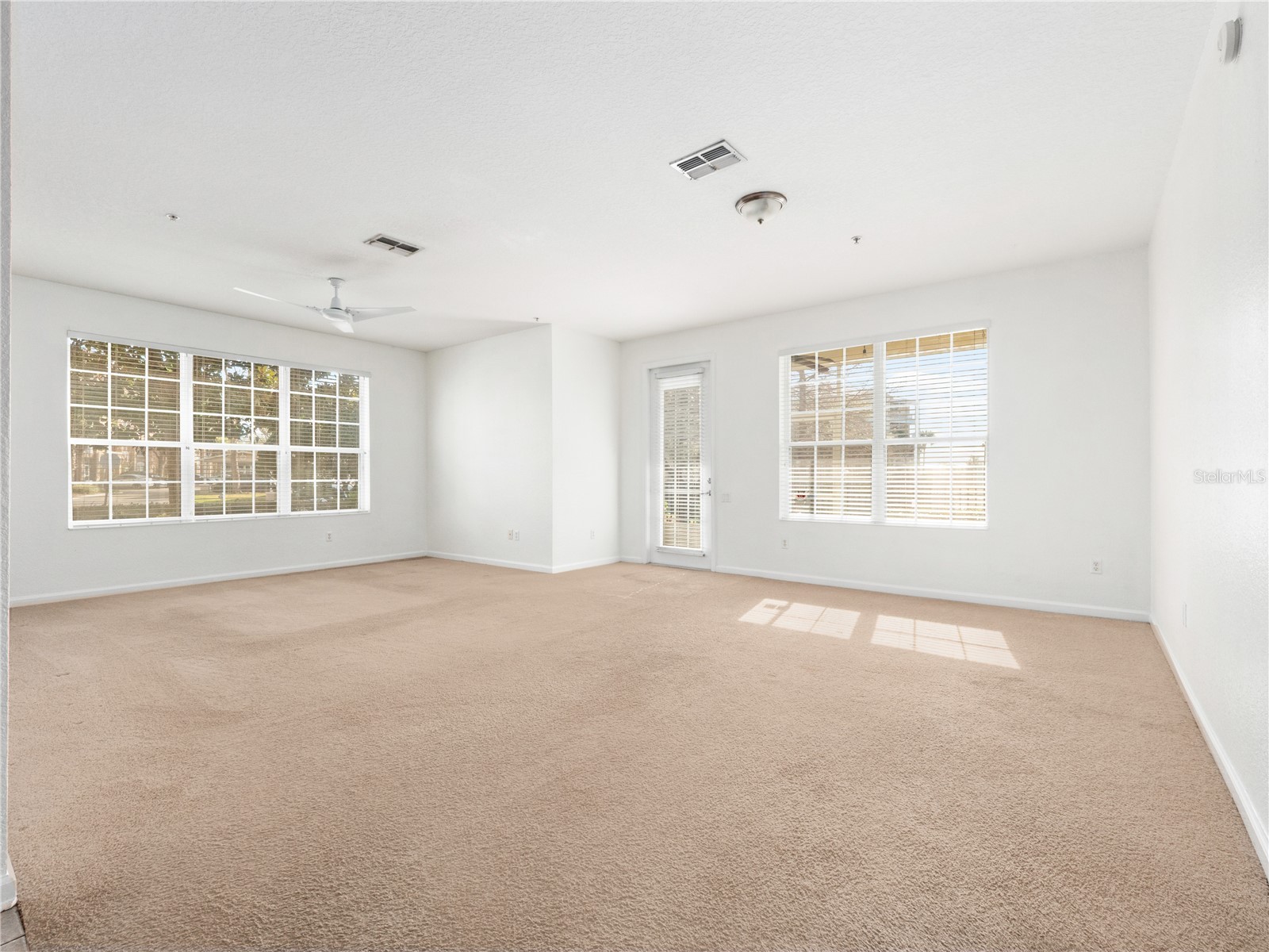 3362 Robert Trent Jones Drive #10407 Orlando FL 32835 O6389687 image14