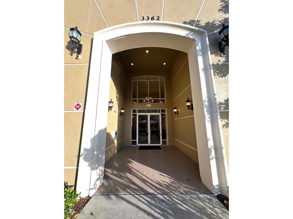 3362 Robert Trent Jones Drive #40107 Orlando FL 32835 O6333472 image1