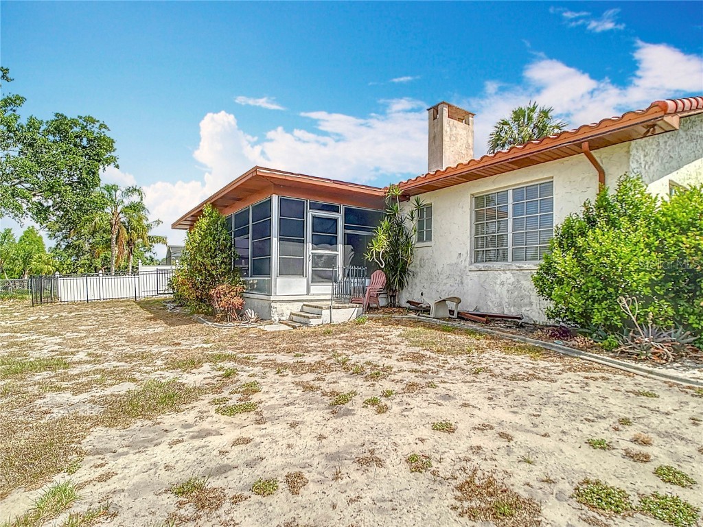 33620 Picciola Drive Fruitland Park FL 34731 - LAKE GRIFFIN G5106252 image56