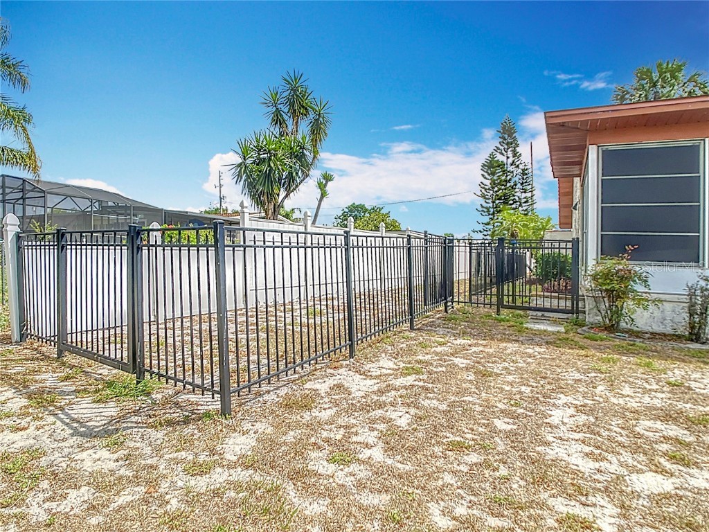 33620 Picciola Drive Fruitland Park FL 34731 - LAKE GRIFFIN G5106252 image58