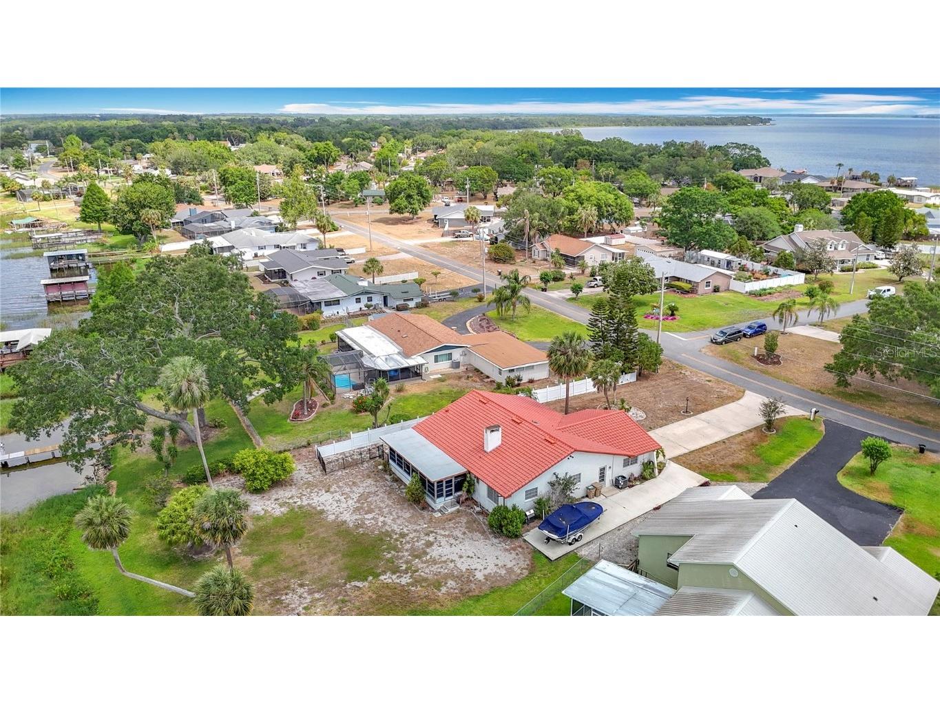 33620 Picciola Drive Fruitland Park FL 34731 - LAKE GRIFFIN G5106252 image74