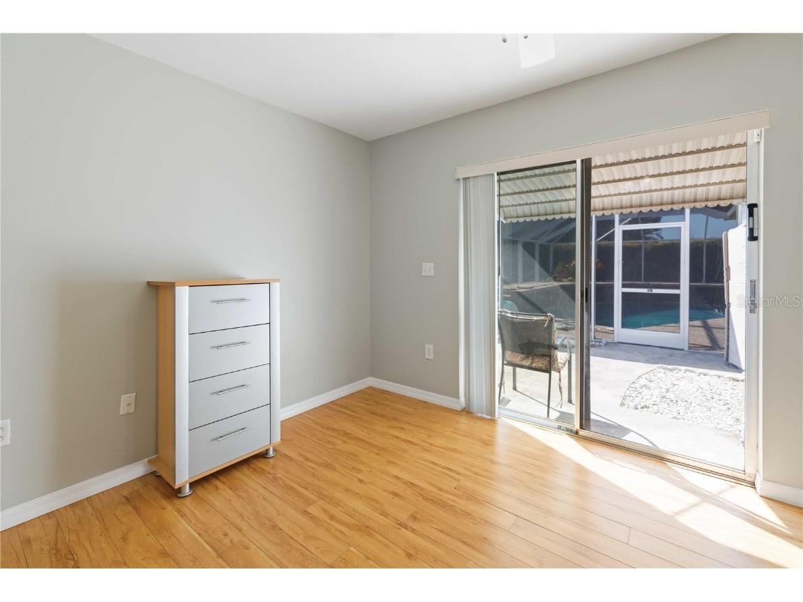 3363 Sheffield Circle Sarasota FL 34239 A4672288 image13