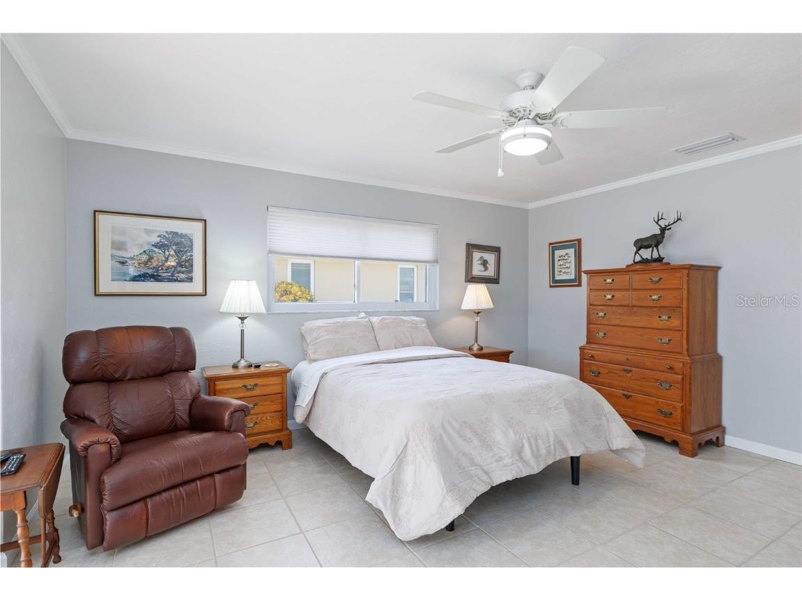 3363 Sheffield Circle Sarasota FL 34239 A4672288 image14