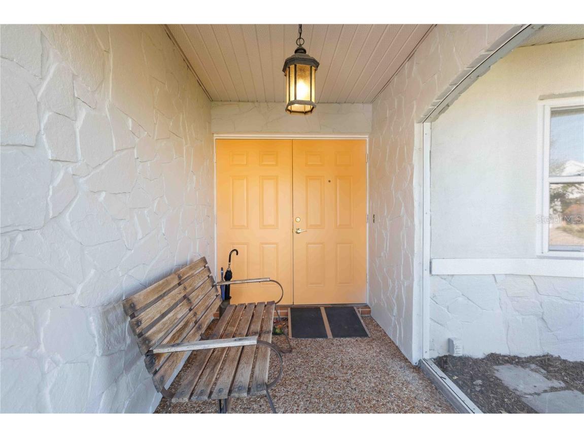 3363 Sheffield Circle Sarasota FL 34239 A4672288 image2