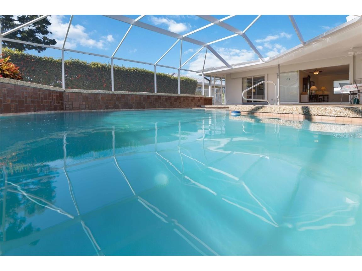 3363 Sheffield Circle Sarasota FL 34239 A4672288 image20