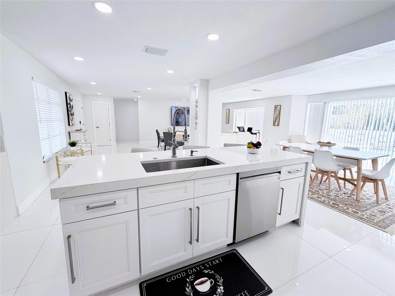 3364 Espanola Drive Sarasota FL 34239 L4958067 image27