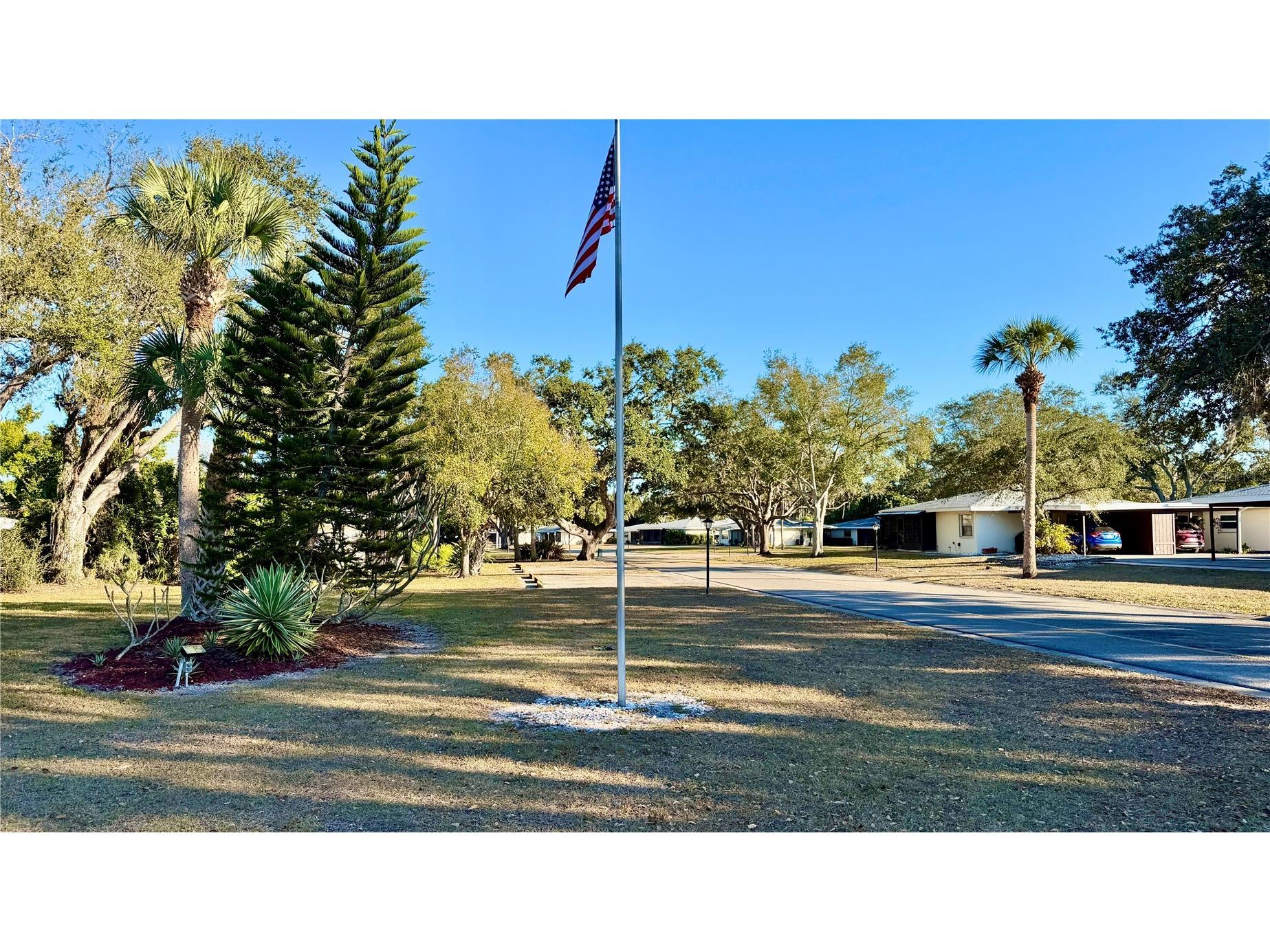 3364 Ramblewood Way #12 Sarasota FL 34237 A4682026 image19