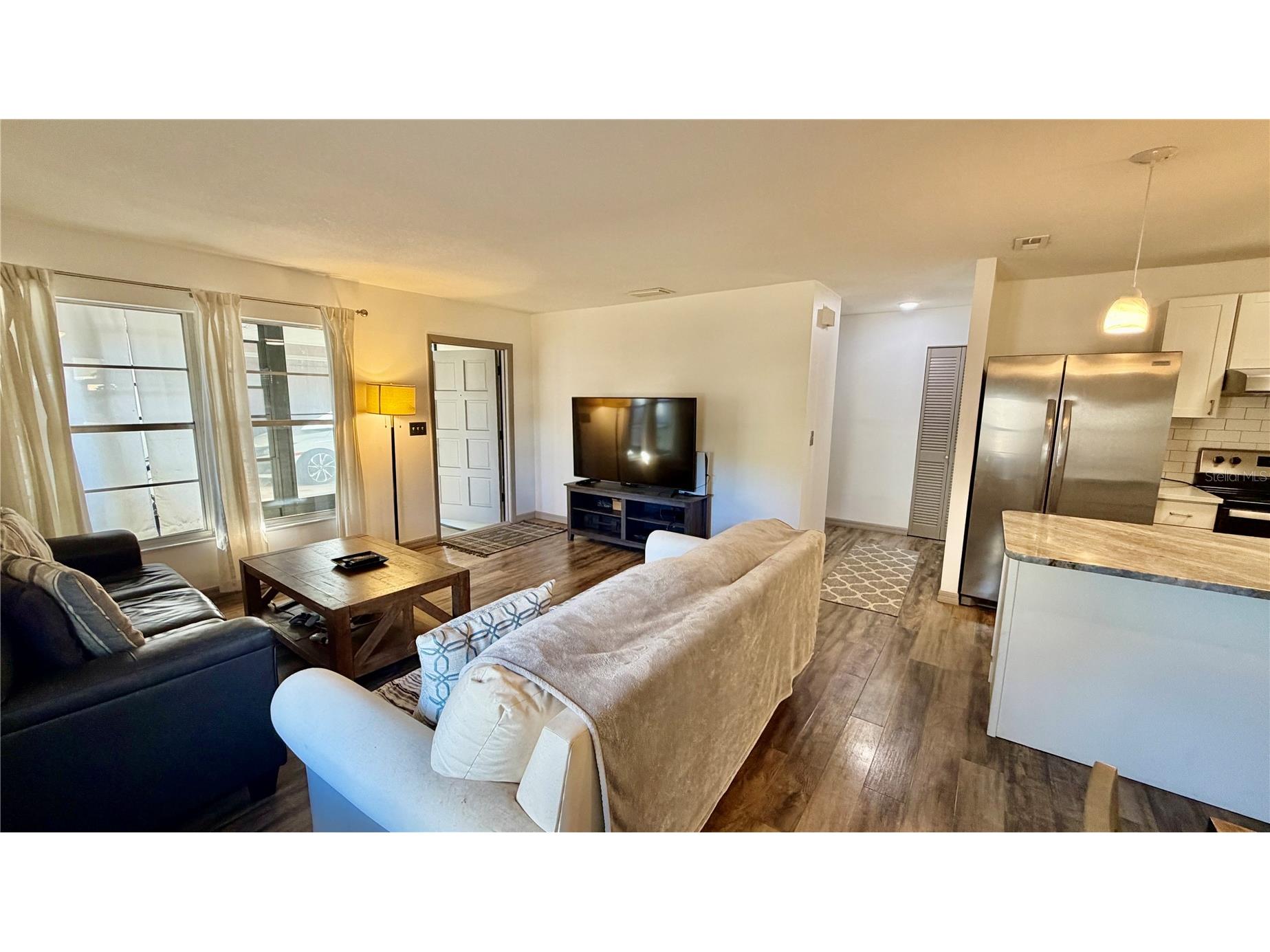 3364 Ramblewood Way #12 Sarasota FL 34237 A4682026 image8