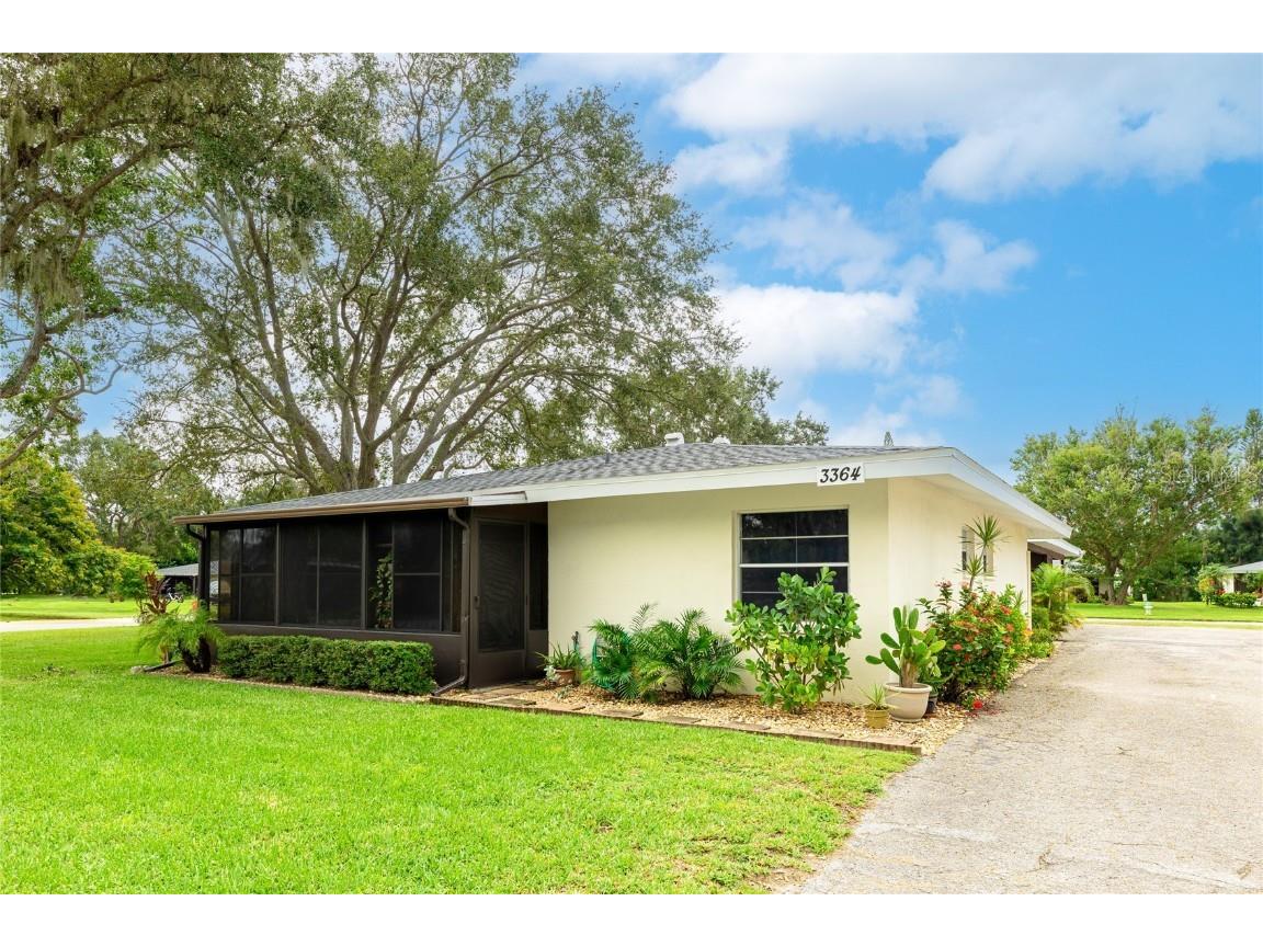 3364 Ramblewood Way Sarasota FL 34237 A4665326 image1