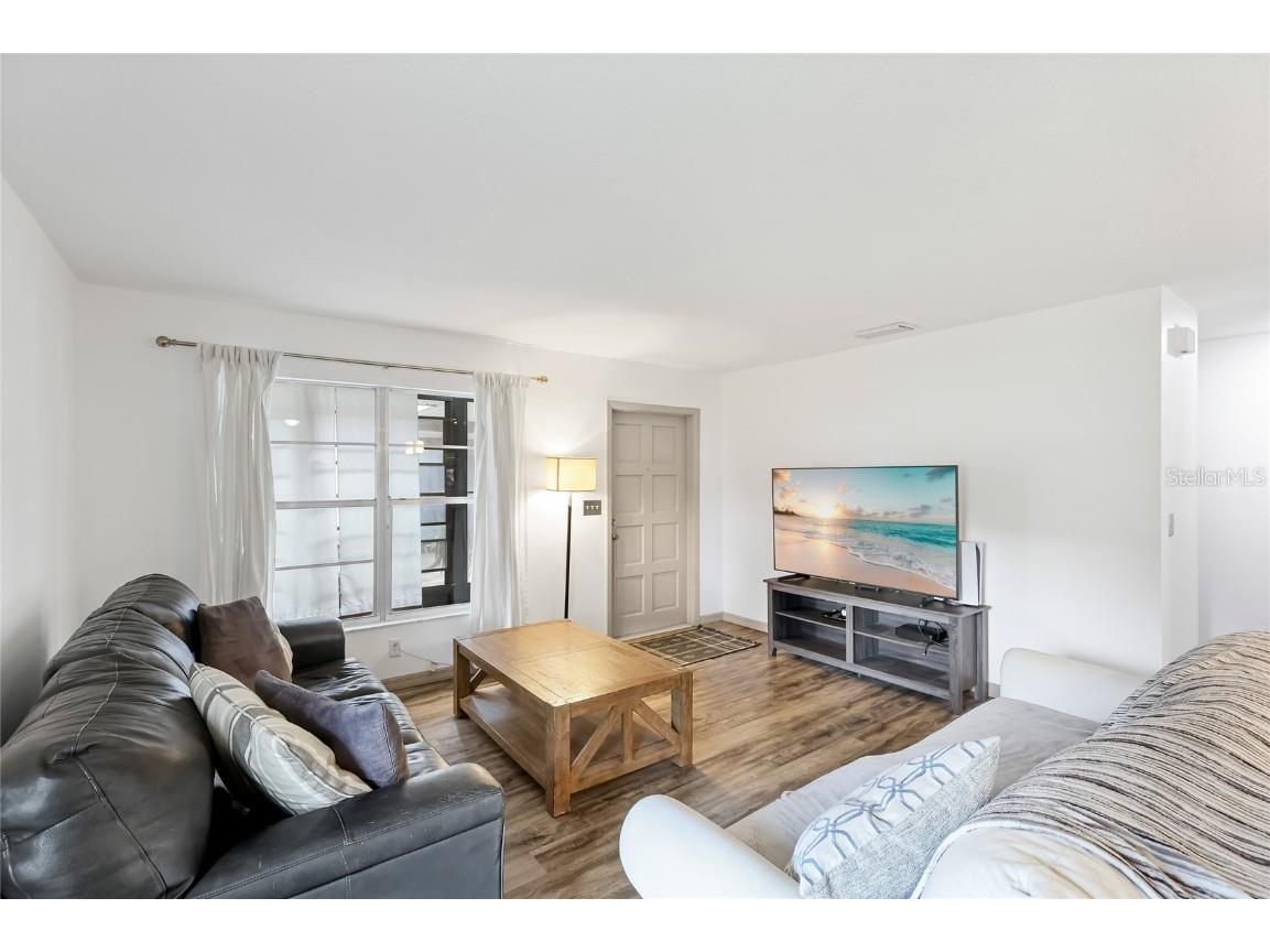 3364 Ramblewood Way Sarasota FL 34237 A4665326 image6