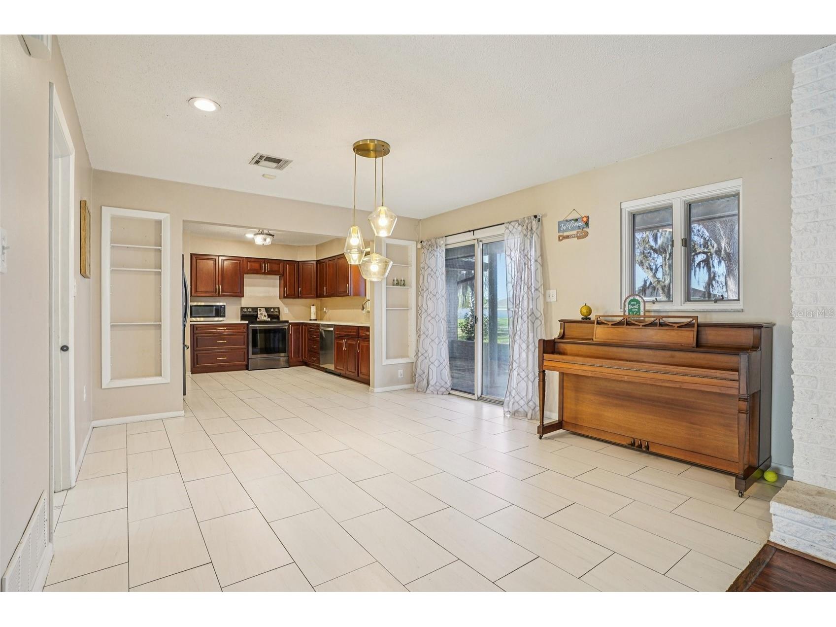 33651 Overton Drive Leesburg FL 34788 G5101729 image17