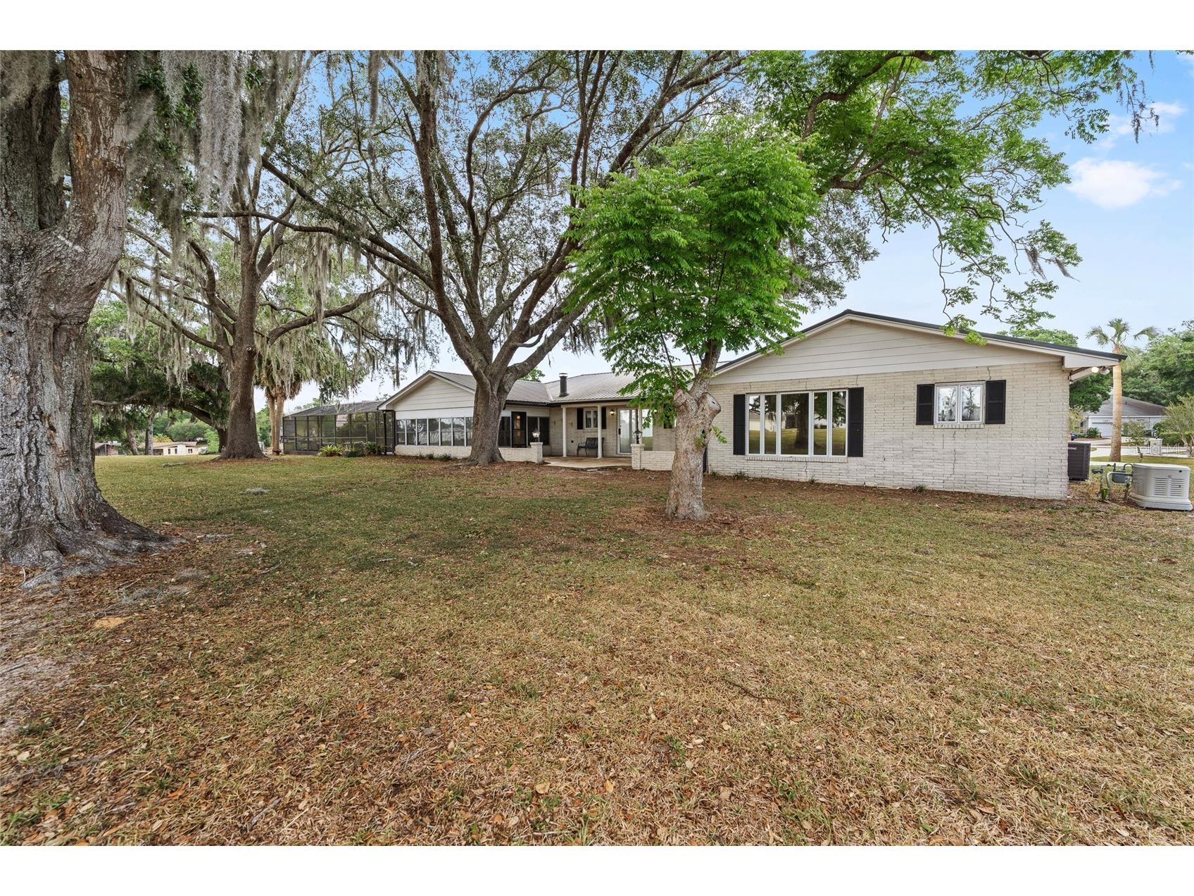 33651 Overton Drive Leesburg FL 34788 O6402186 image35