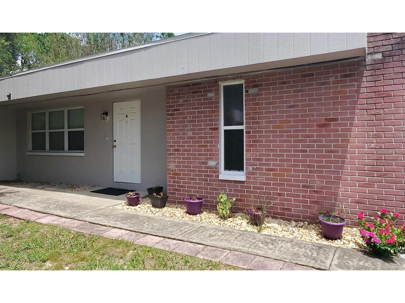 3366 Camelot Drive #A & B Largo FL 33771 TB8515014 image1