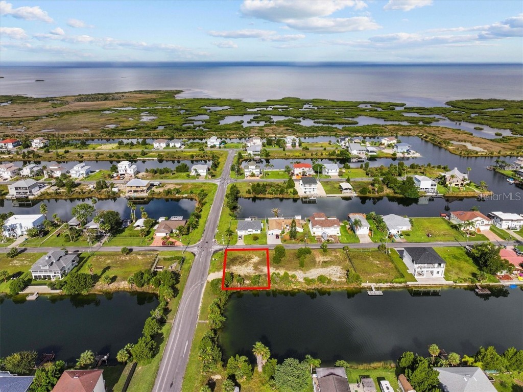 3366 Crape Myrtle Drive Hernando Beach FL 34607 - INDIRECT GULF ACCESS W7878487 image1