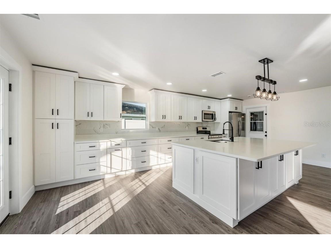 3366 Fox Hill Drive Clearwater FL 33761 TB8449733 image13