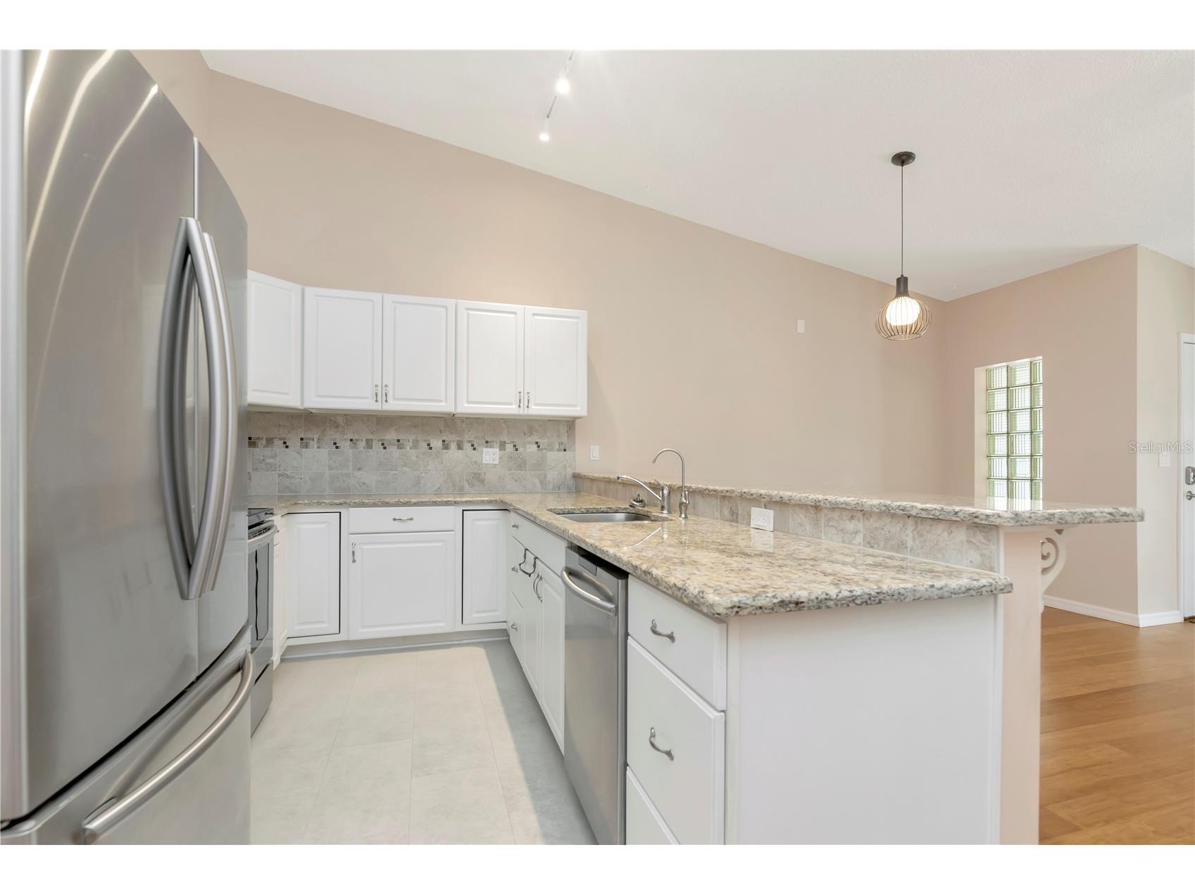 3367 Crystal Court E #E Palm Harbor FL 34685 TB8515130 image7