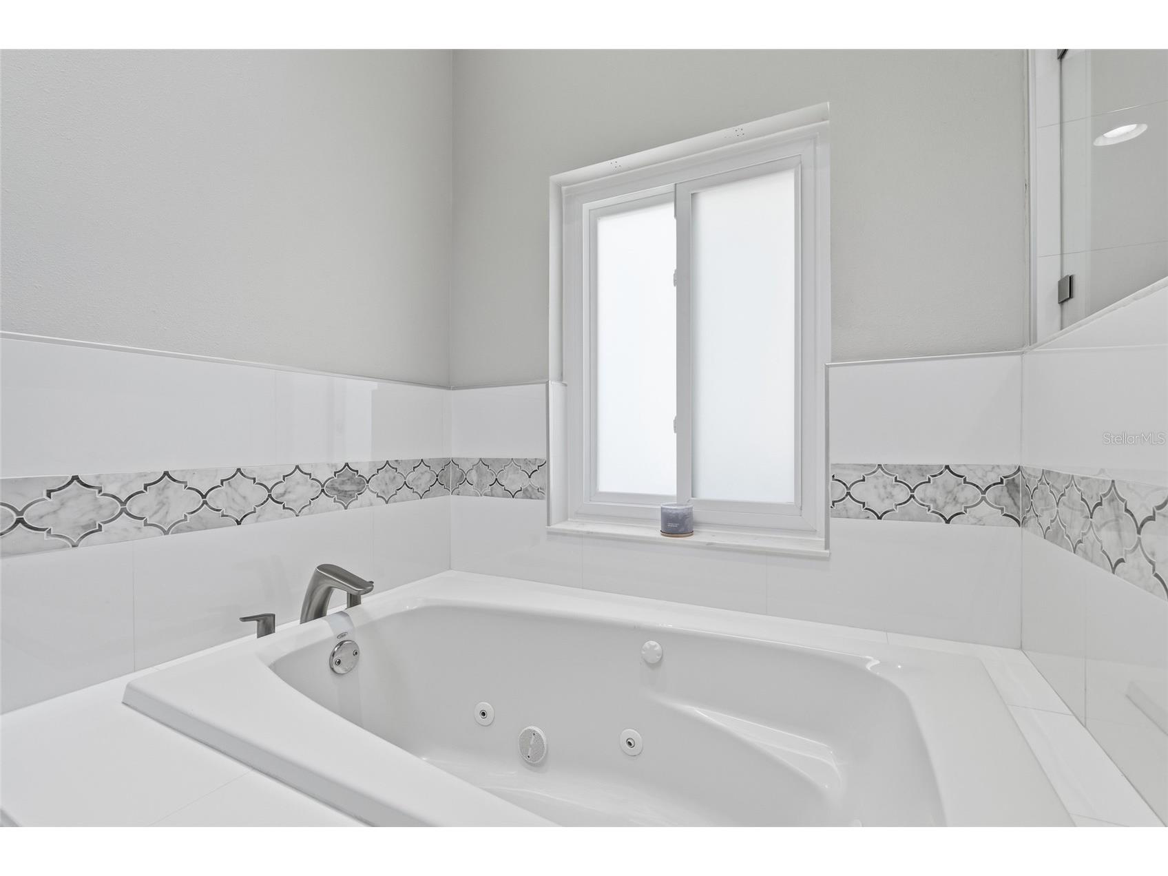 3367 E Lake Shore Lane Clearwater FL 33761 TB8526219 image19
