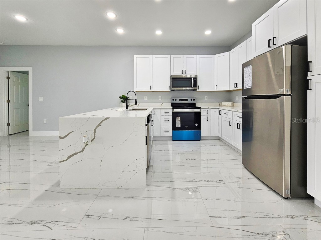 3367 Meadow Road Lehigh Acres FL 33974 C7499638 image8