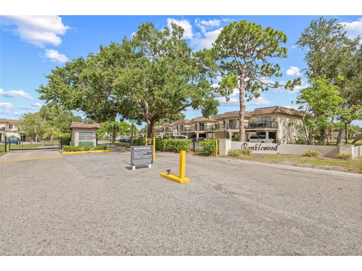 3368 Ramblewood Place #37-D-1 Sarasota FL 34237 TB8401085 image13