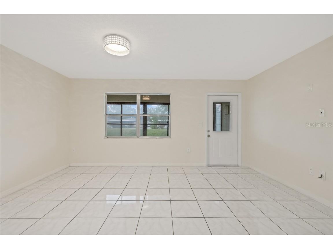 3368 Ramblewood Place #37-D-1 Sarasota FL 34237 TB8401085 image21