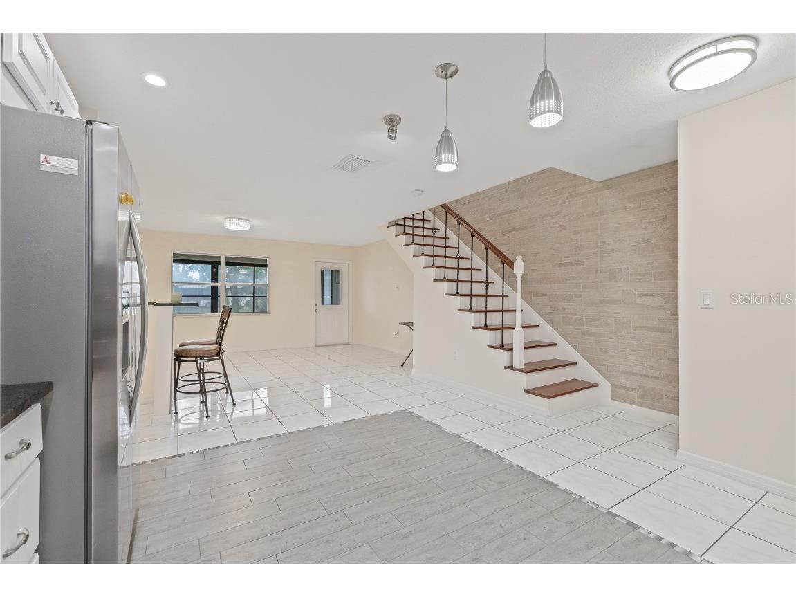 3368 Ramblewood Place #37-D-1 Sarasota FL 34237 TB8401085 image4