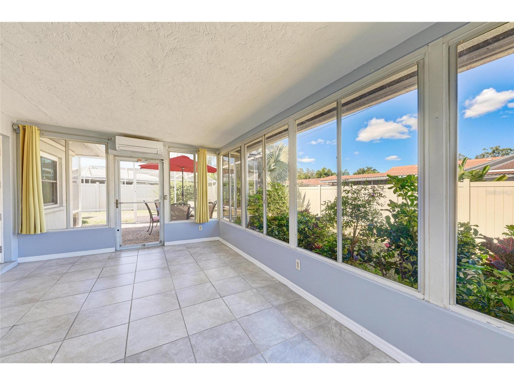 3368 Sheffield Circle Sarasota FL 34239 A4679367 image32