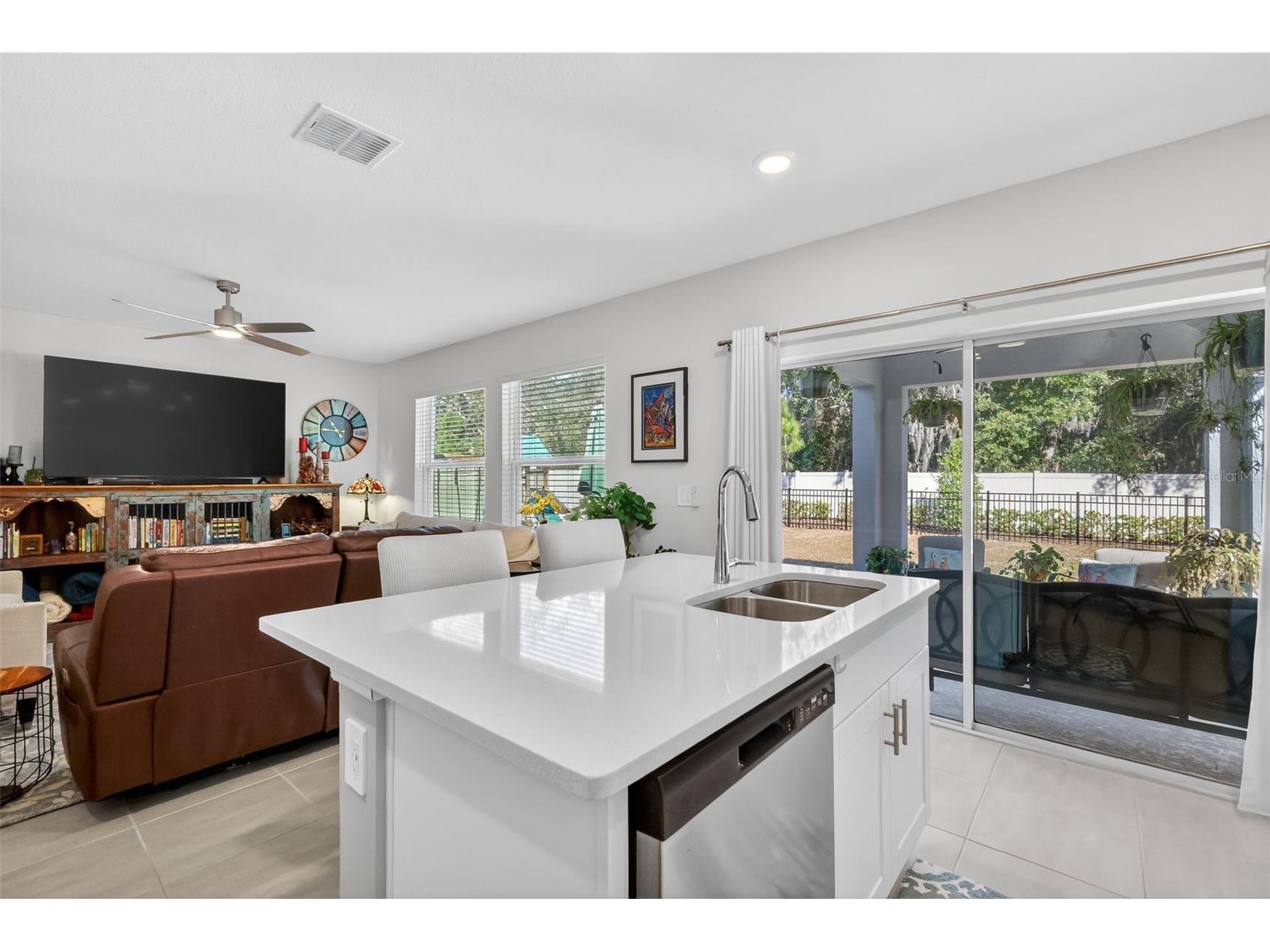 33692 Sky Blossom Circle Leesburg FL 34788 A4681025 image15