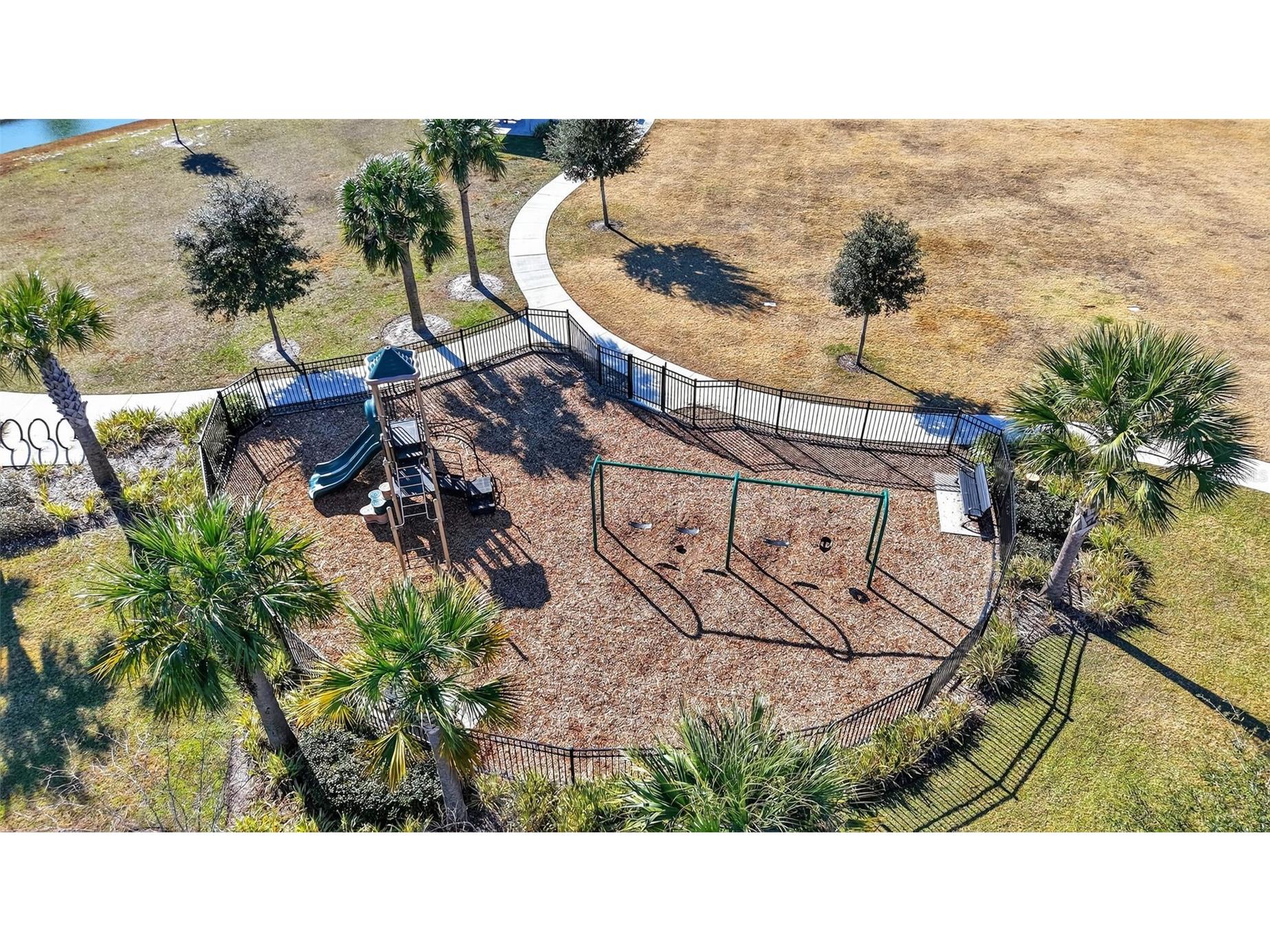 33692 Sky Blossom Circle Leesburg FL 34788 A4681025 image39
