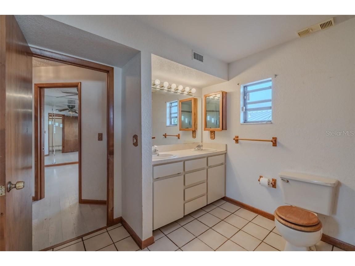 337 7th Avenue N Tierra Verde FL 33715 TB8455770 image23