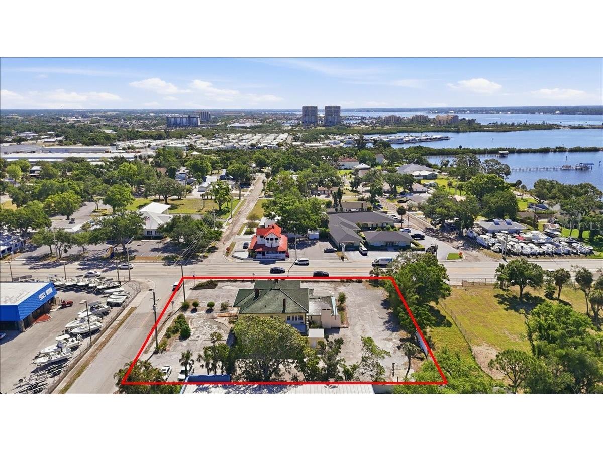 337 8th Avenue W Palmetto FL 34221 A4689795 image3