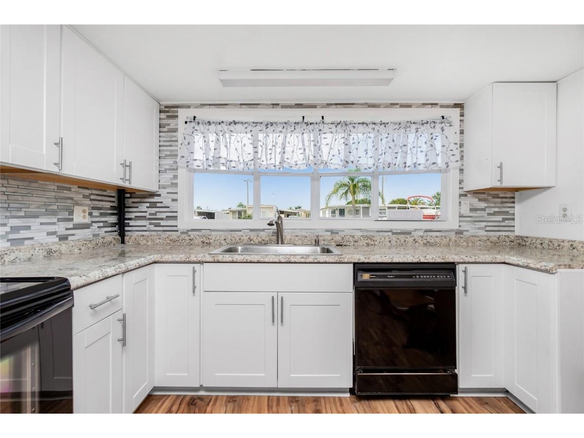 337 Blackburn Boulevard North Port FL 34287 D6134480 image11