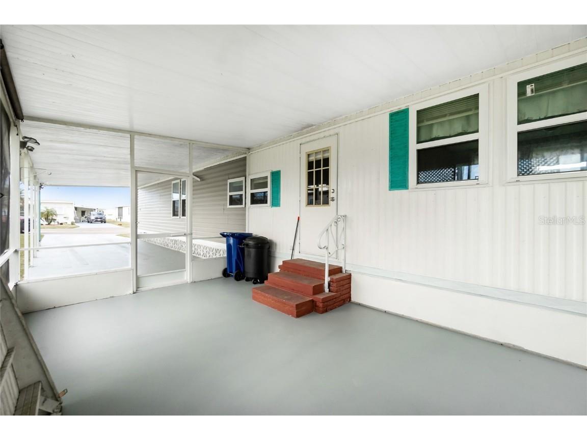 337 Blackburn Boulevard North Port FL 34287 D6134480 image18