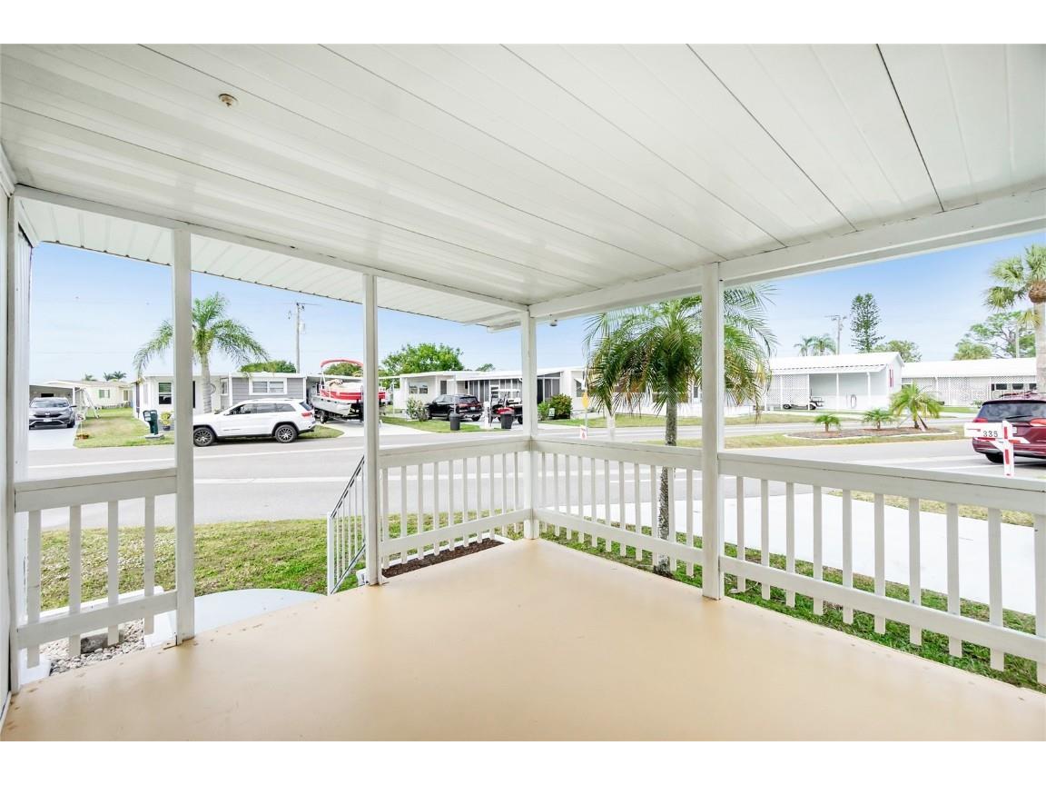 337 Blackburn Boulevard North Port FL 34287 D6134480 image22